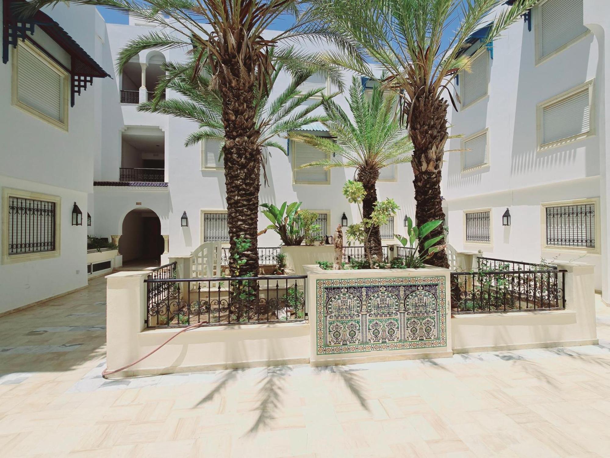 Karray Salon 2 Rdc Avec Jardin * Hammamet