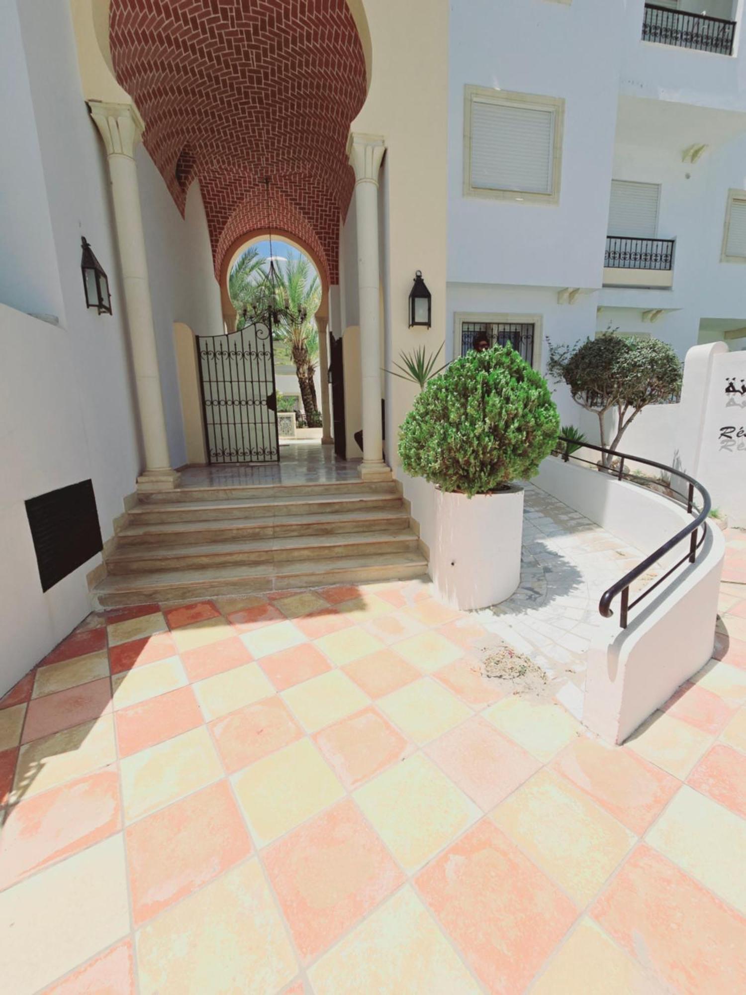 Karray Salon 2 Rdc Avec Jardin Apartment *